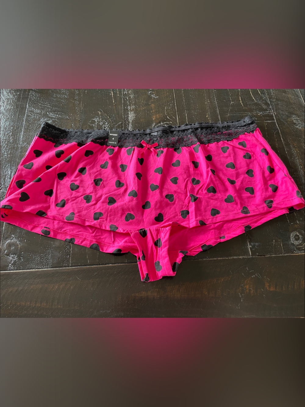 NWT- Torrid Hot Pink & Black Heart Boyshort Panty - 4x